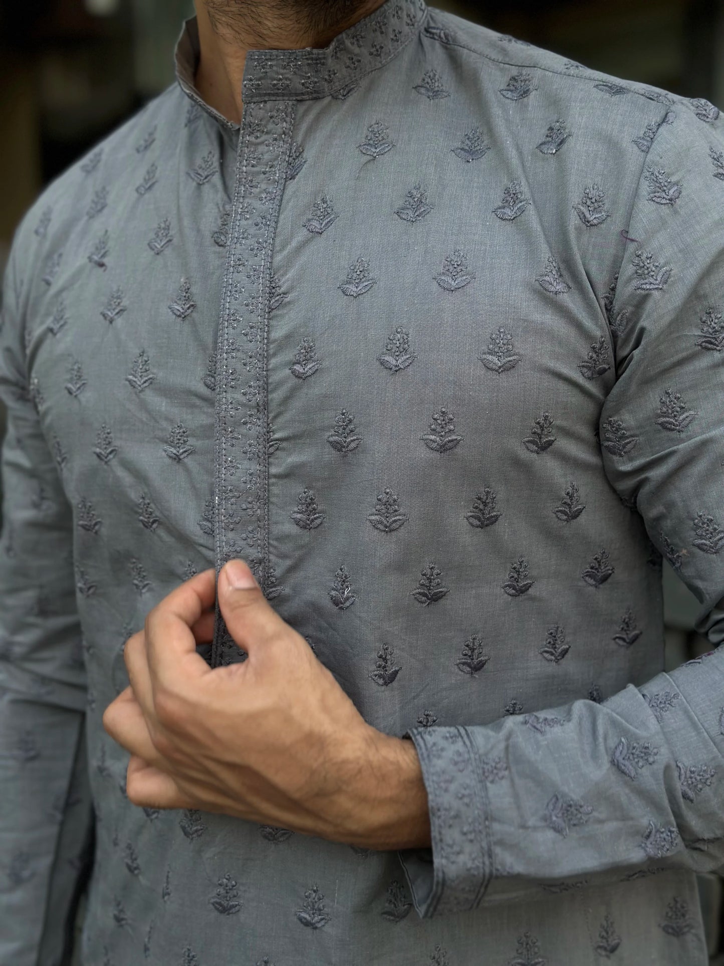 EMBROIDERED GREY KURTA