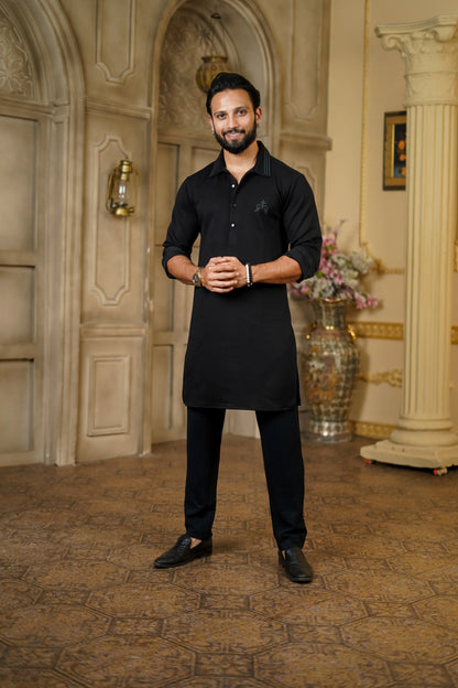 STRETCH MOTIF PRINT KURTA