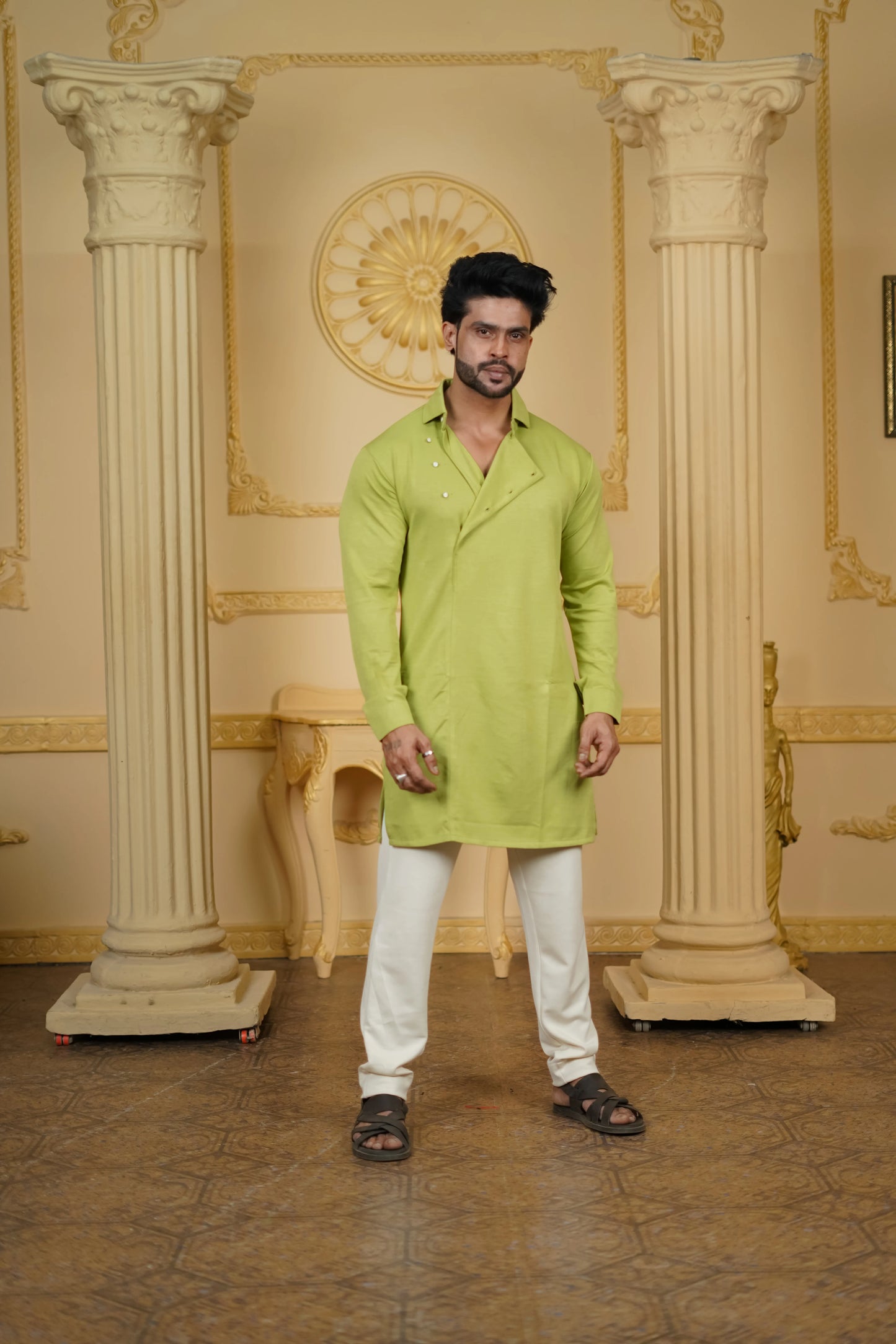 STRETCH SIDE OPEN GREEN WITH PANTS