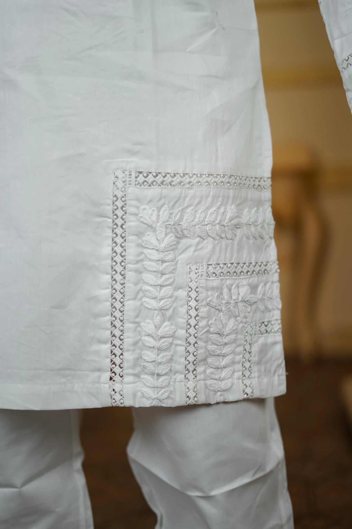BOX BOOTI HAND EMBROIDERED KURTA WITH PANTS