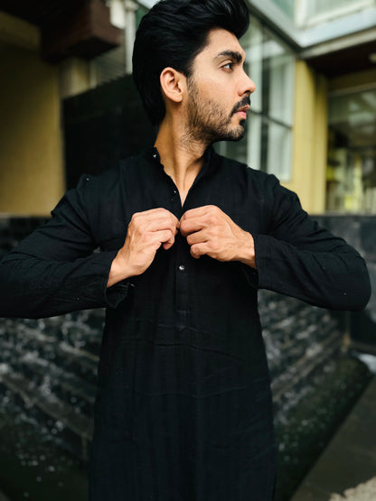 BLACK LINES KURTA