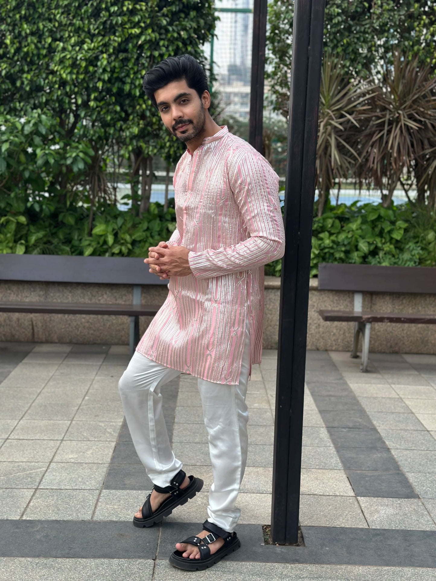EMBROIDERED PINK KURTA