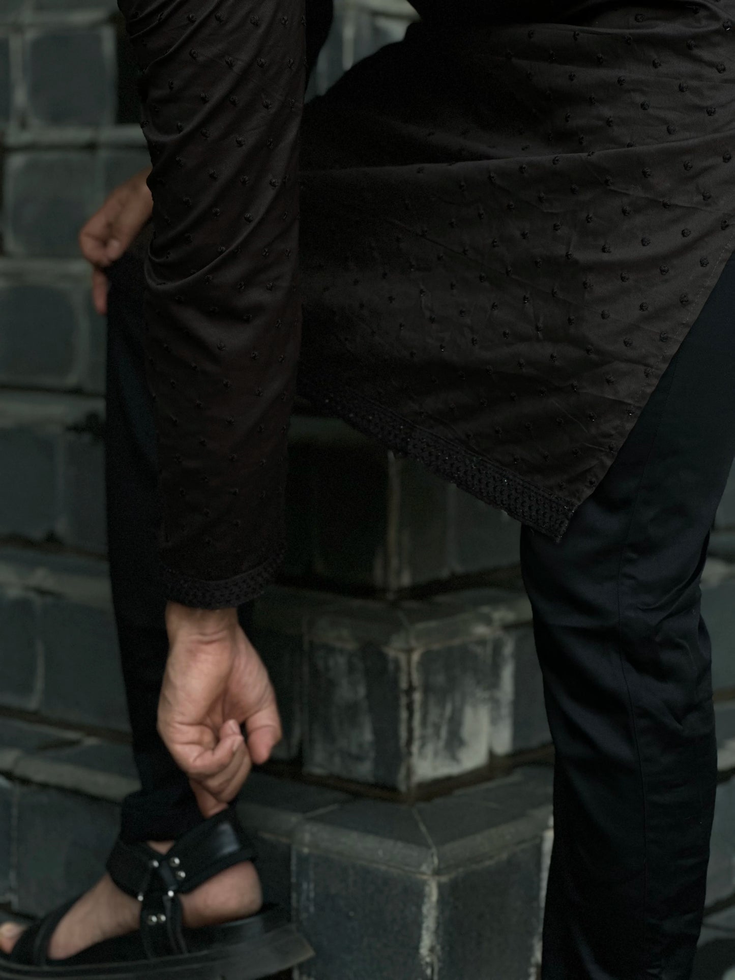 BLACK DESIGNED EMBROIDERED KURTA