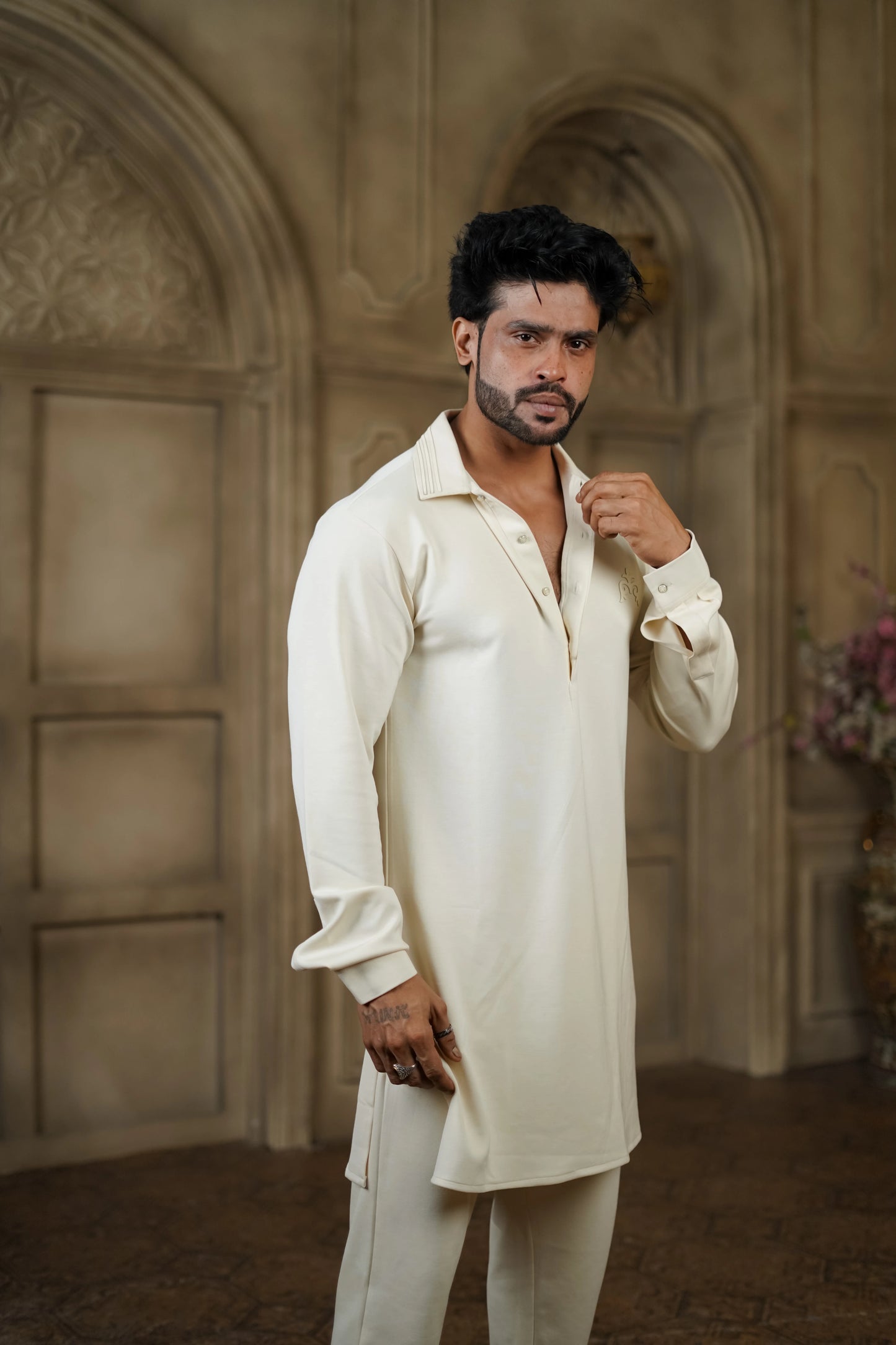 STRETCH MOTIF PRINTED WHITE KURTA WITH PANTS