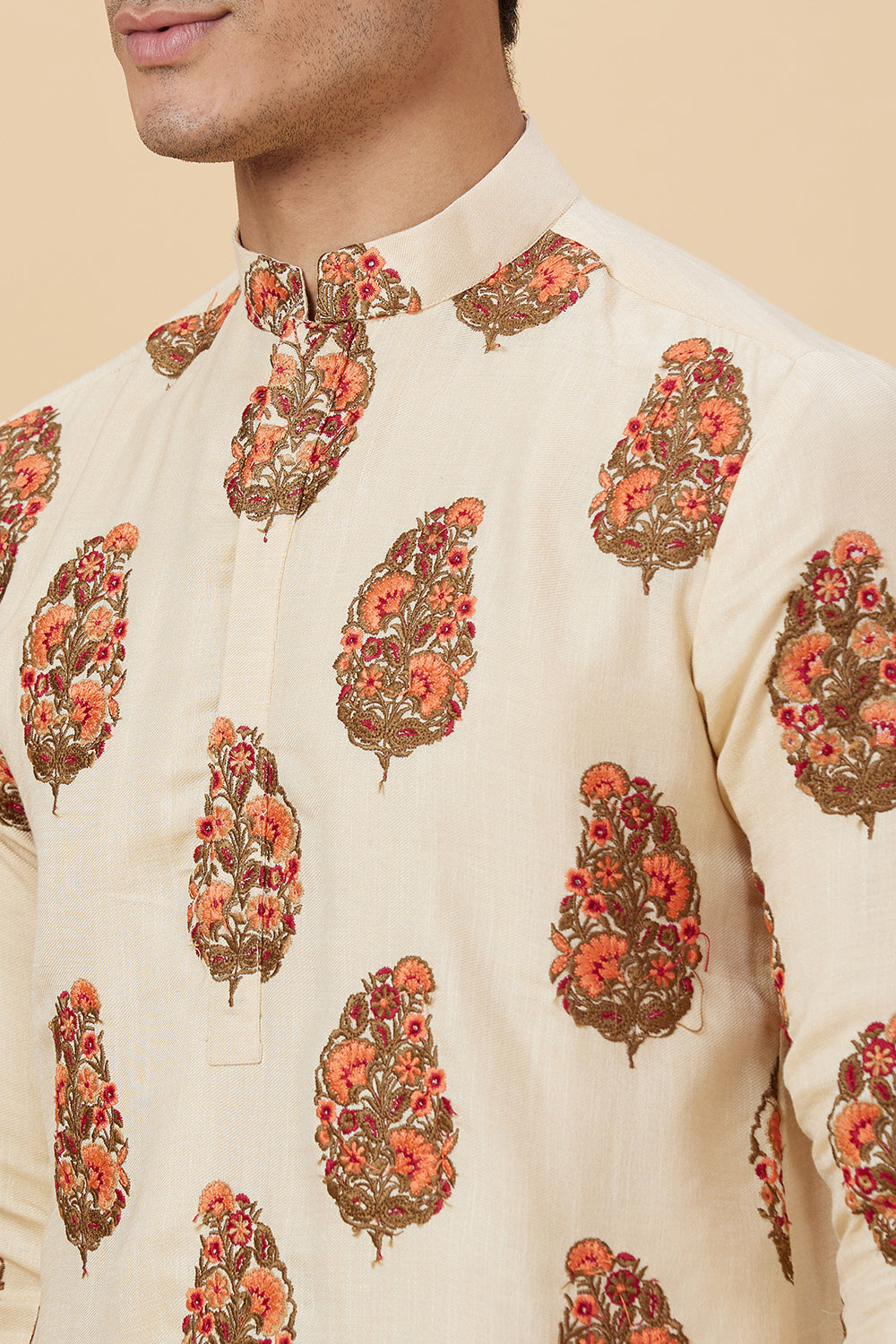 KURTA CREAM PLACEMENT EMBROIDERY