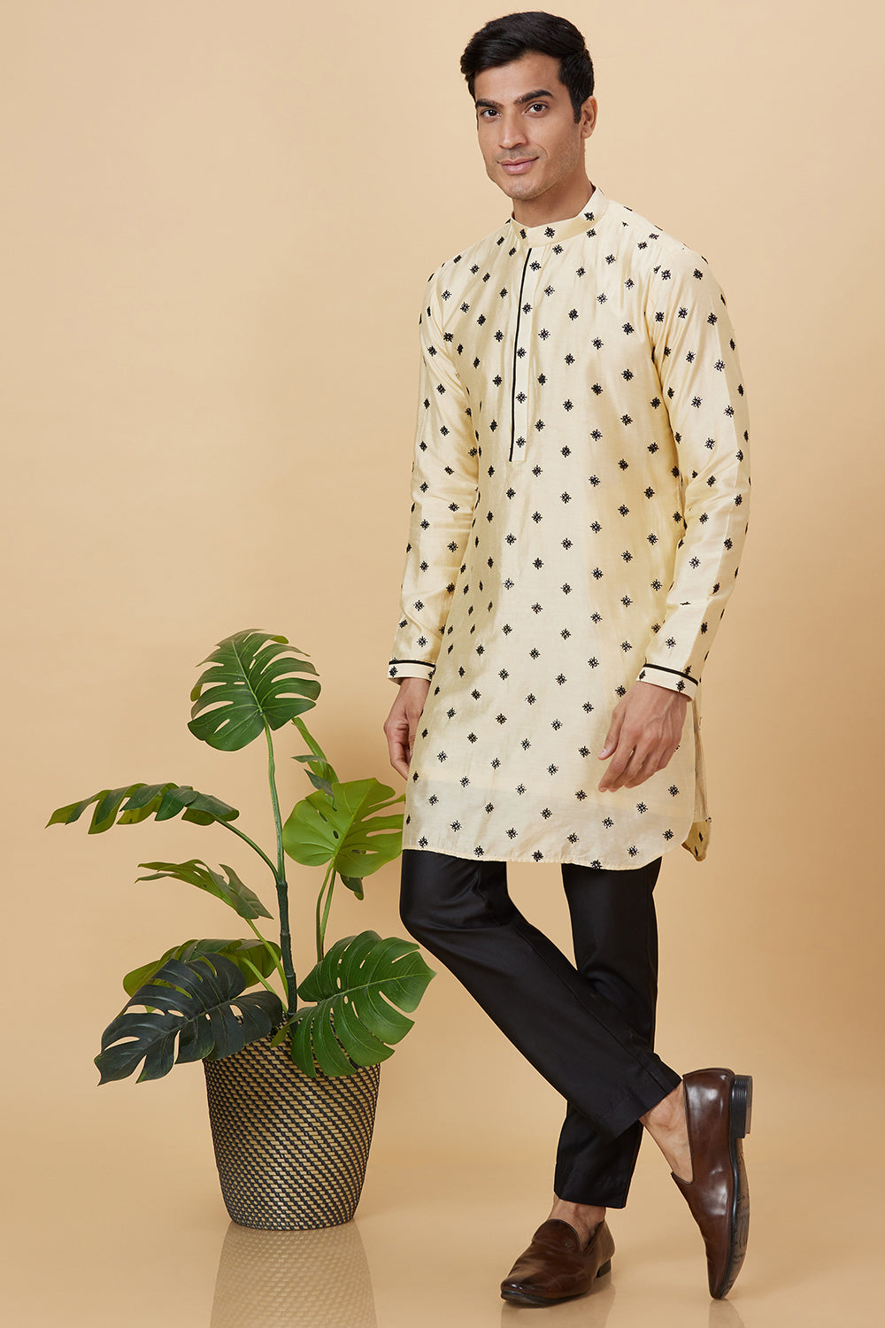 KURTA LEMON SNOWFLAKE EMBROIDERY