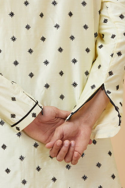 KURTA GOLD SNOWFLAKE EMBROIDERY