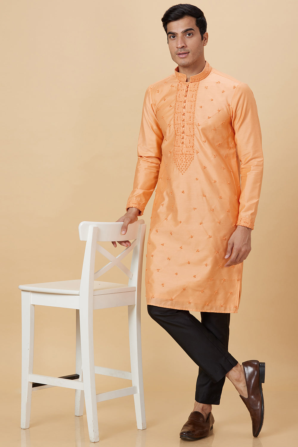 KURTA CORAL FRENCH KNOT HAND EMBROIDERY