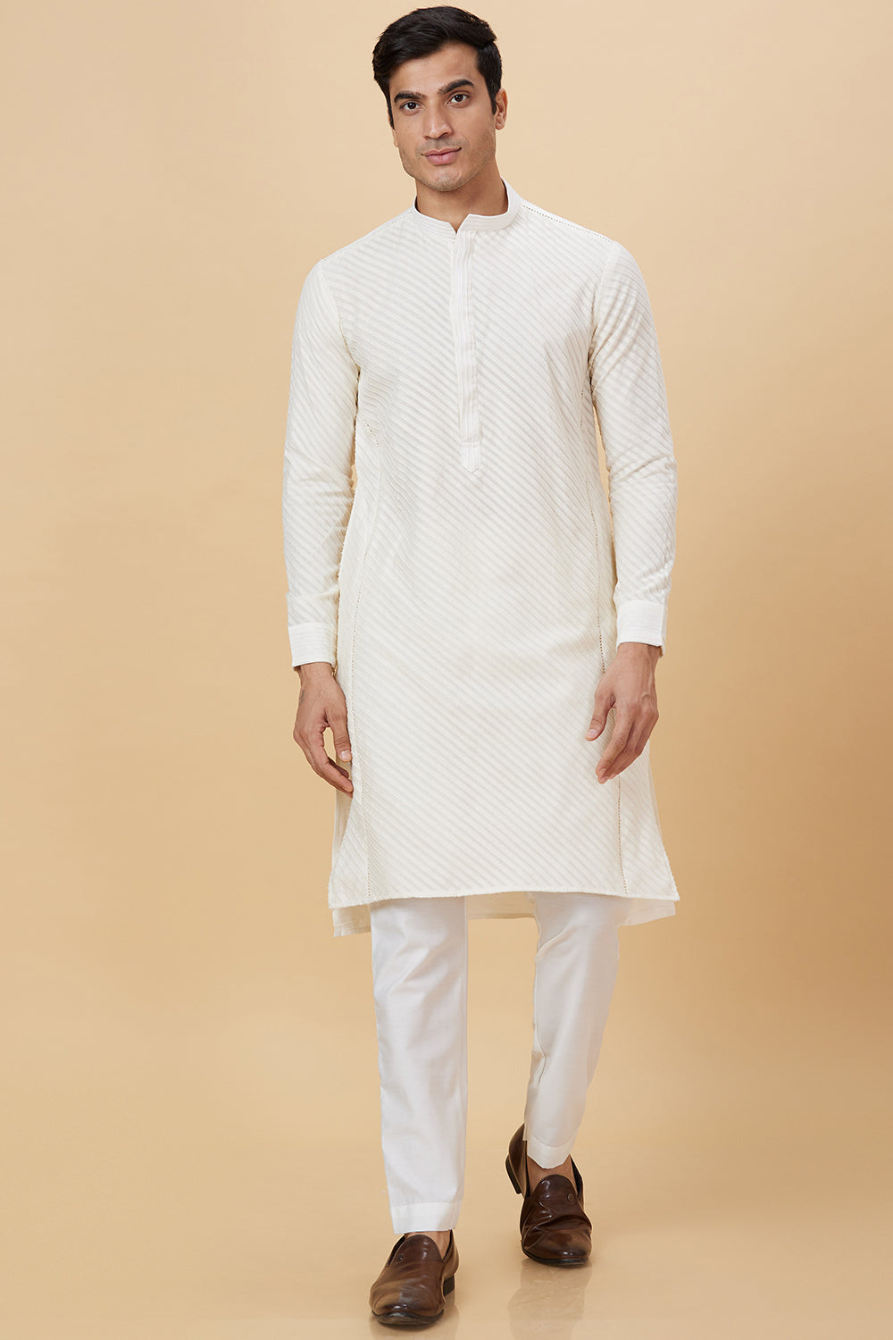 KURTA CREAM SLANT STRIPE WORK