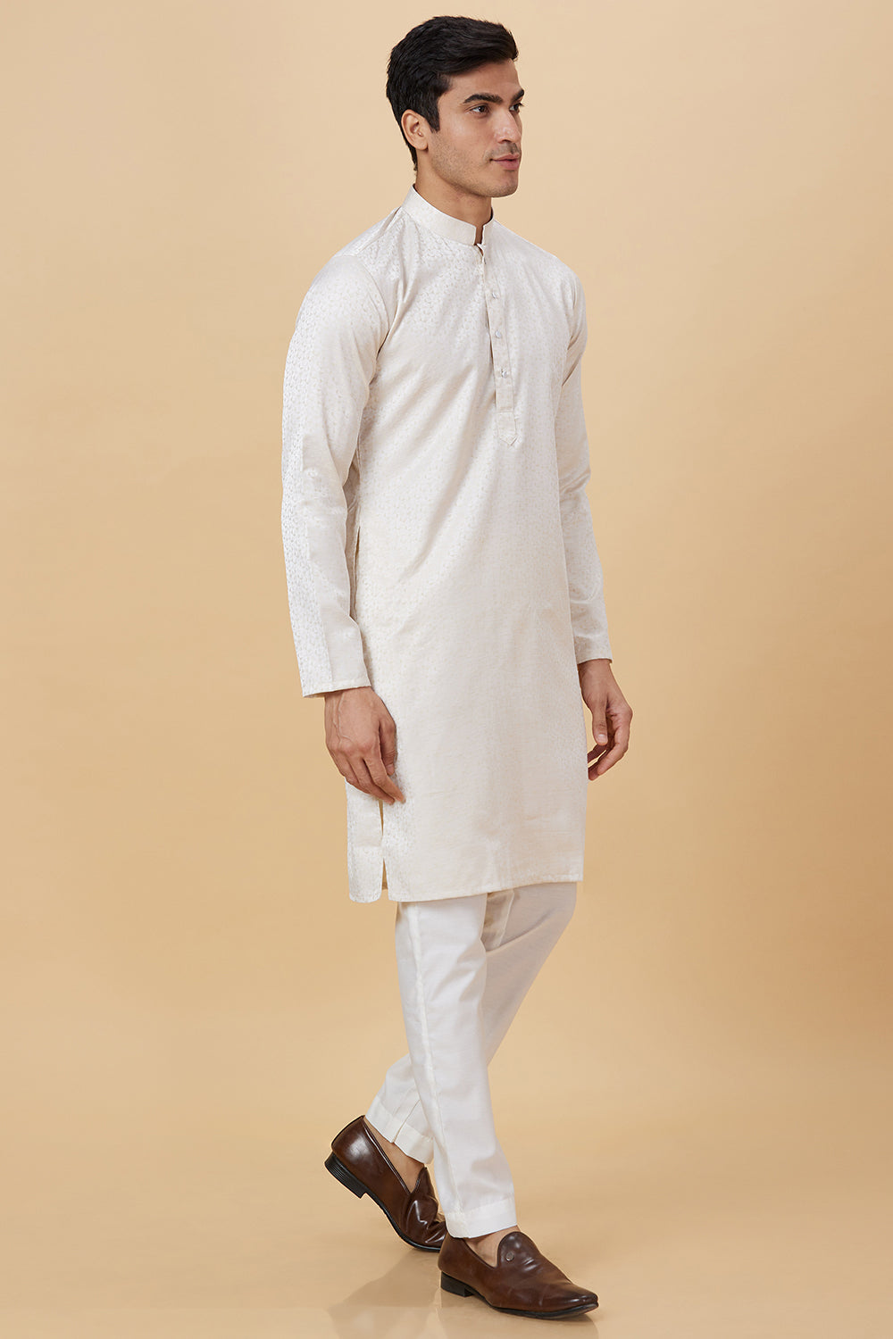 KURTA GOLD JACQUARD TRIANGLE