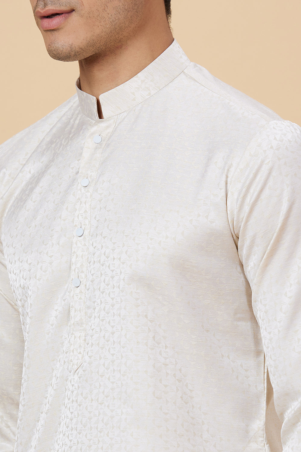 KURTA GOLD JACQUARD TRIANGLE