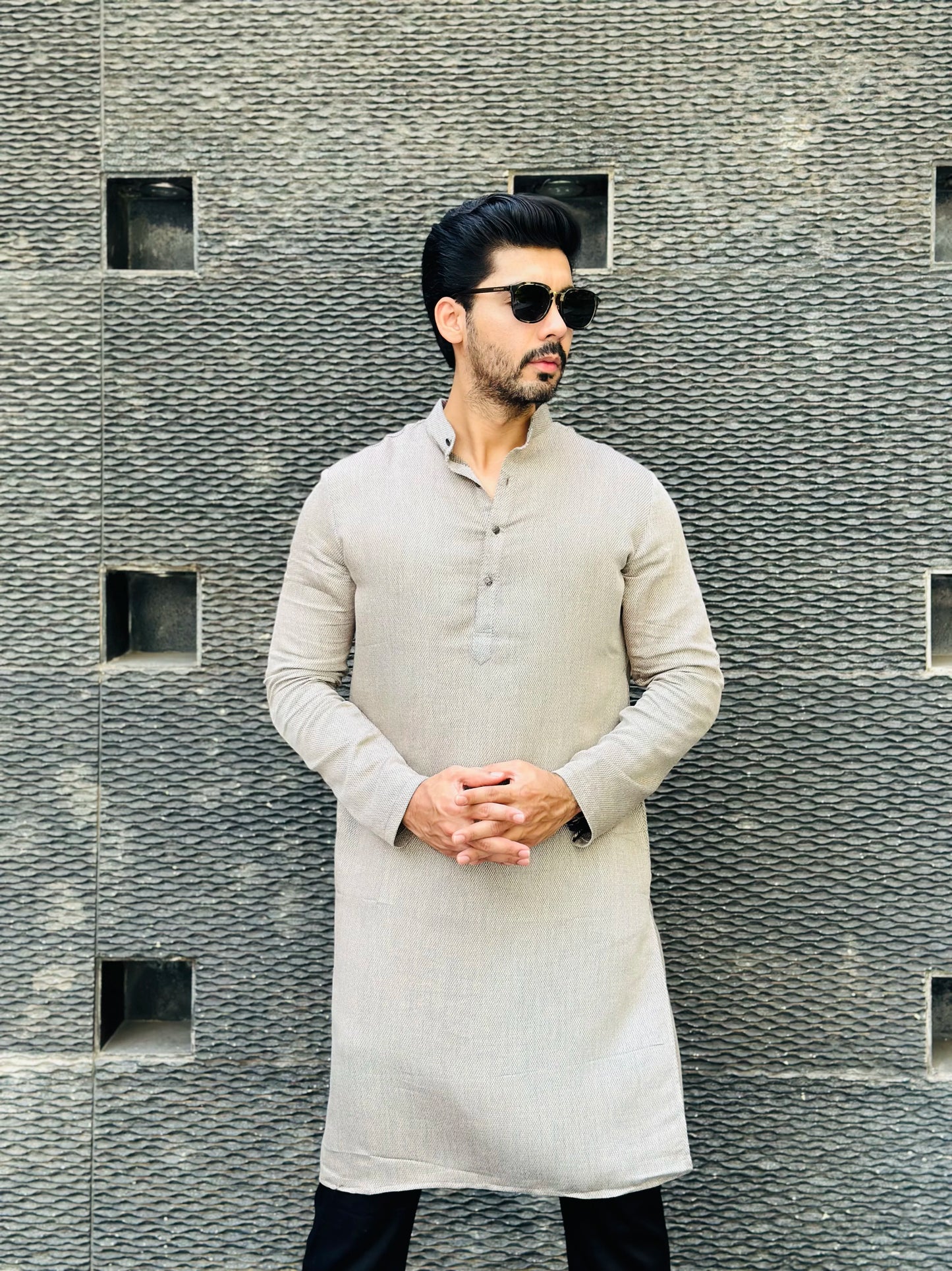 WHITE BUTTON KURTA