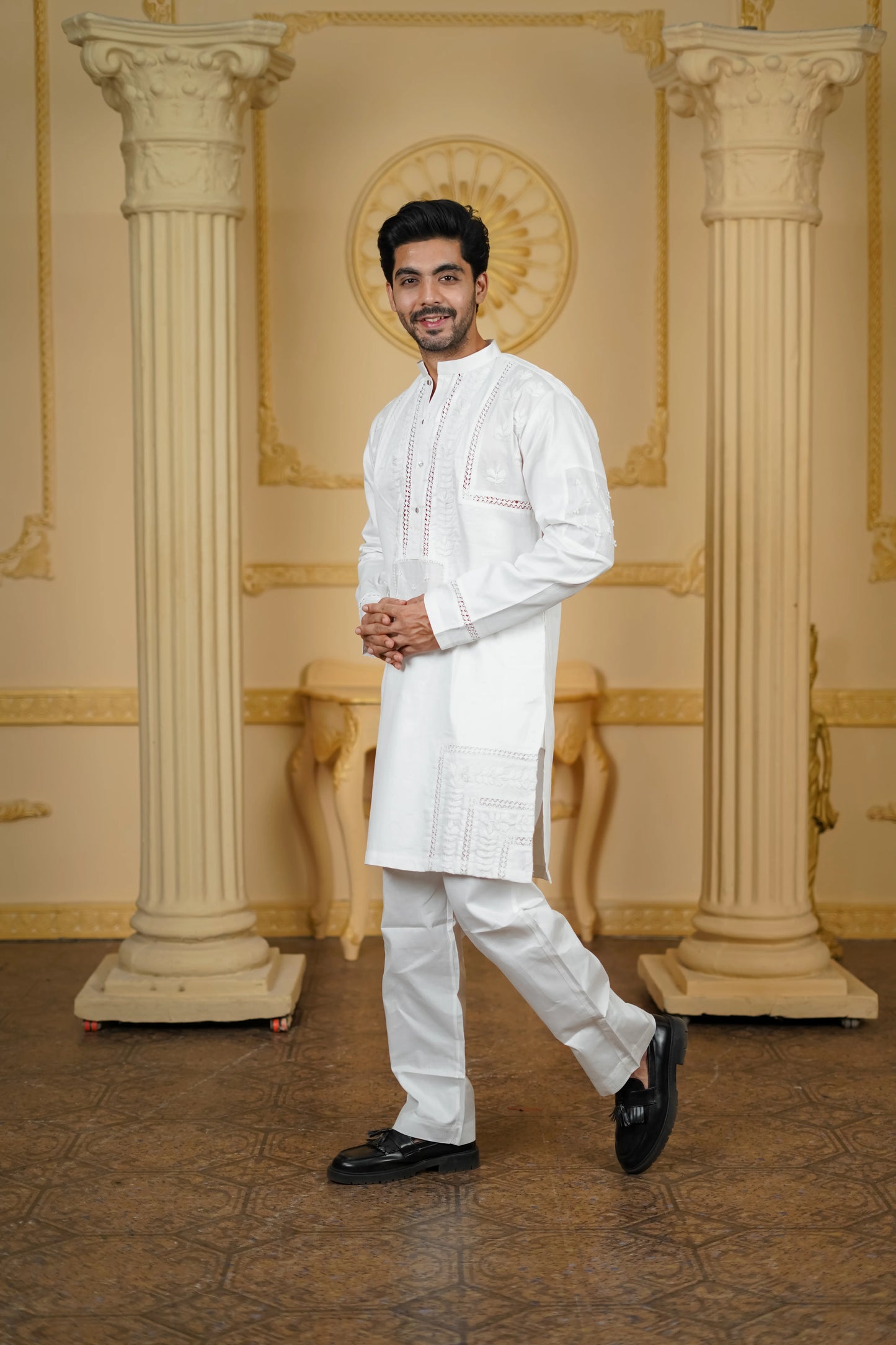 BOX BOOTI HAND EMBROIDERED KURTA WITH PANTS