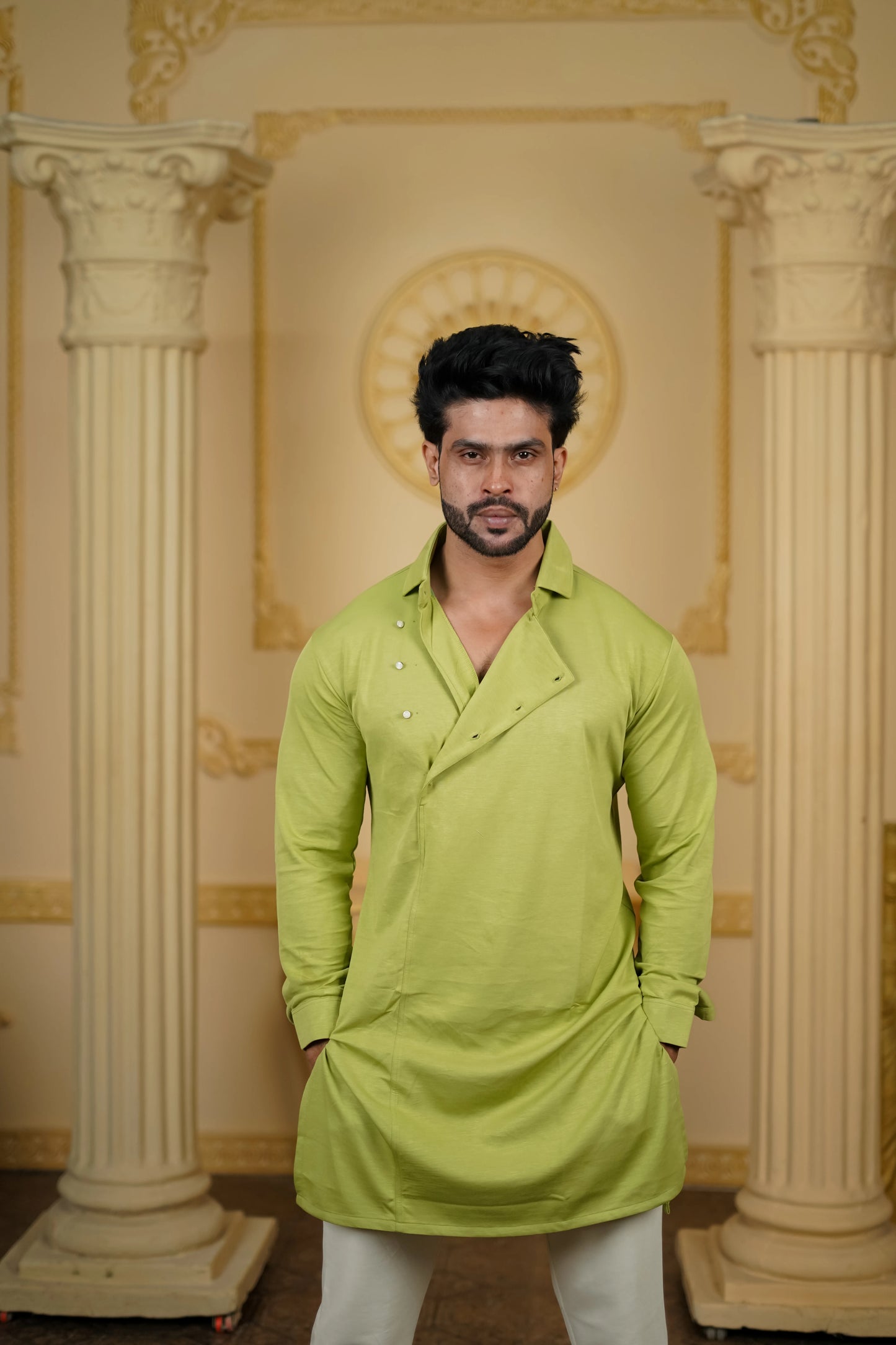STRETCH SIDE OPEN GREEN WITH PANTS