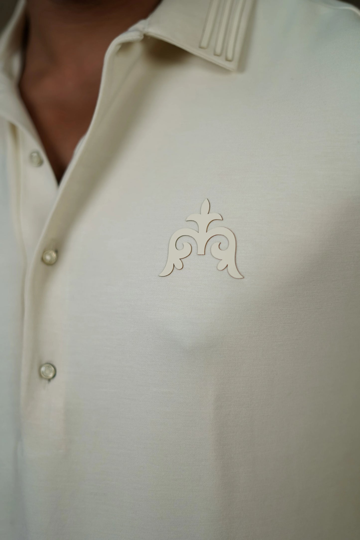 STRETCH MOTIF PRINTED WHITE KURTA WITH PANTS