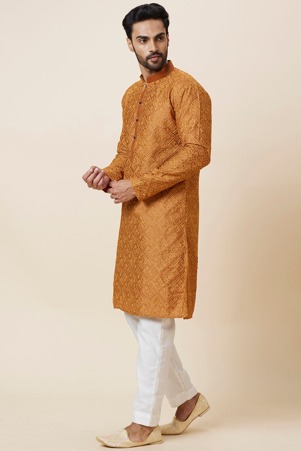 KURTA RUST GEOMETRICAL FULL  EMBROIDERY