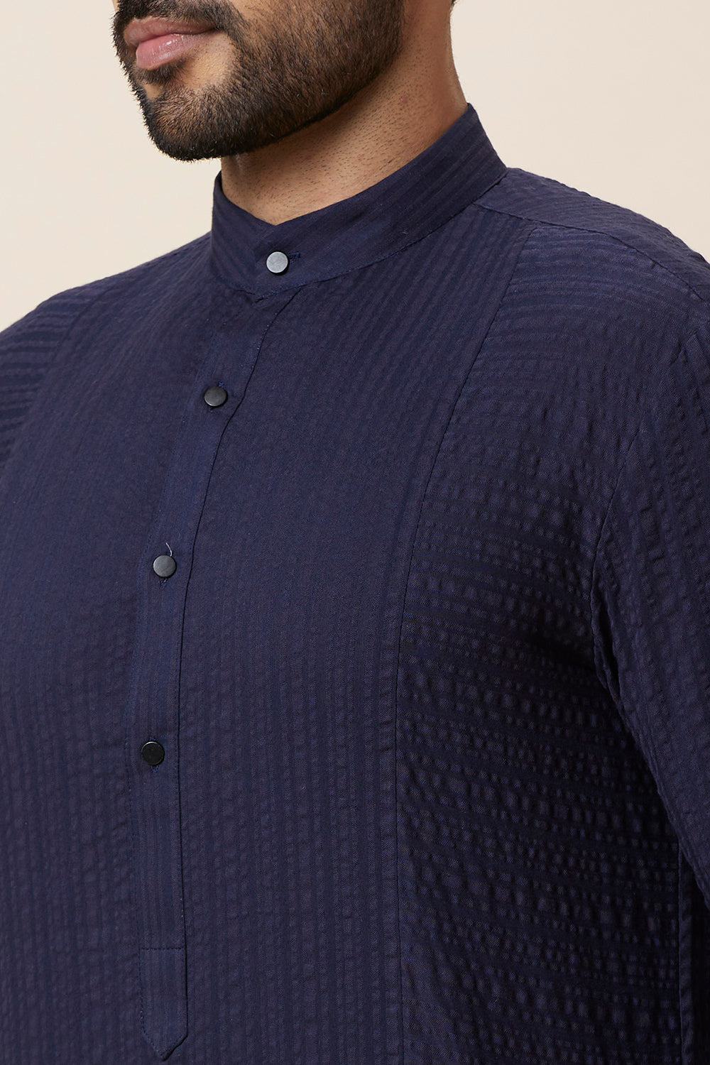 KURTA NAVY COTTON SEERSUCKER